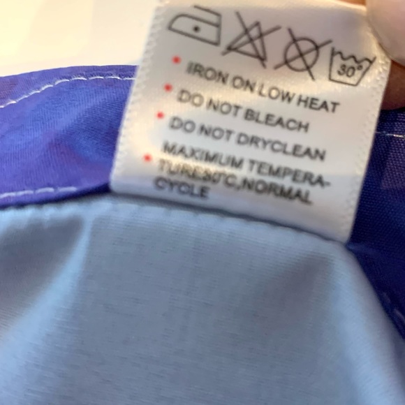 Shark Shirt Button Down Short Sleeve Mens 2X - Picture 5 of 10